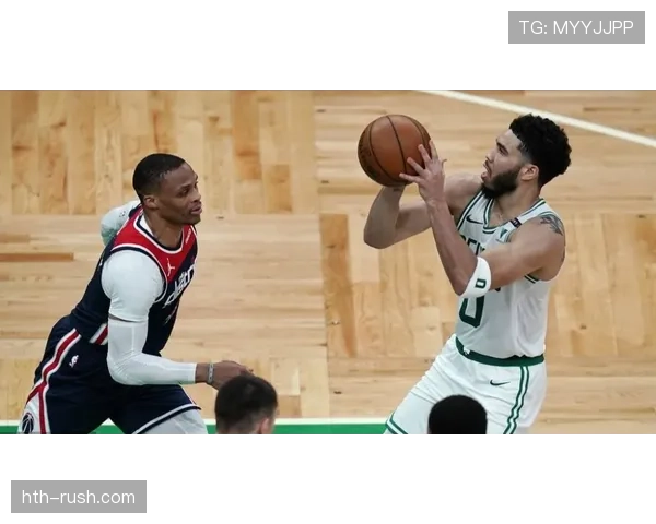 弗林蓬右路闪电突破助球队锁定胜局 弗林蓬右路闪电突破助球队锁定胜局