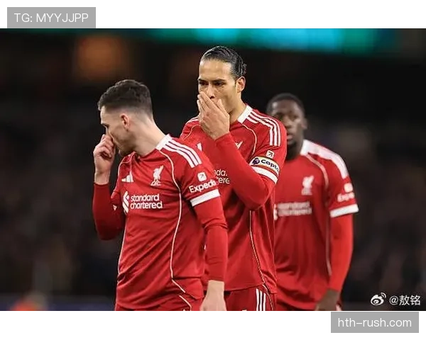 巴斯托尼与范戴克:出球能力与防守风格对比 巴斯托尼与范戴克:出球能力与防守风格对比